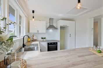 13 Cross Street, Coalgate