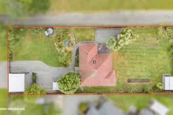 13 Cross Street, Coalgate