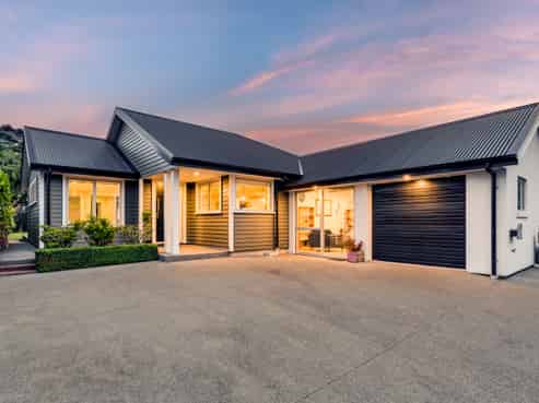 94 Centaurus Road, Huntsbury