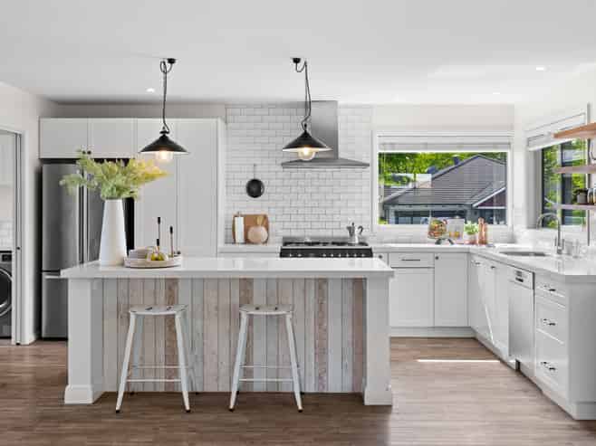 94 Centaurus Road, Huntsbury