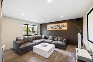 14 Moeraki Place, Hei Hei