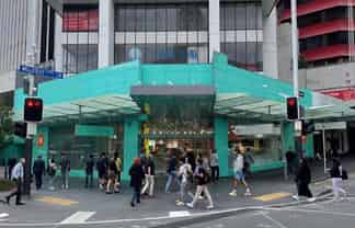 High Exposure Corner Retail