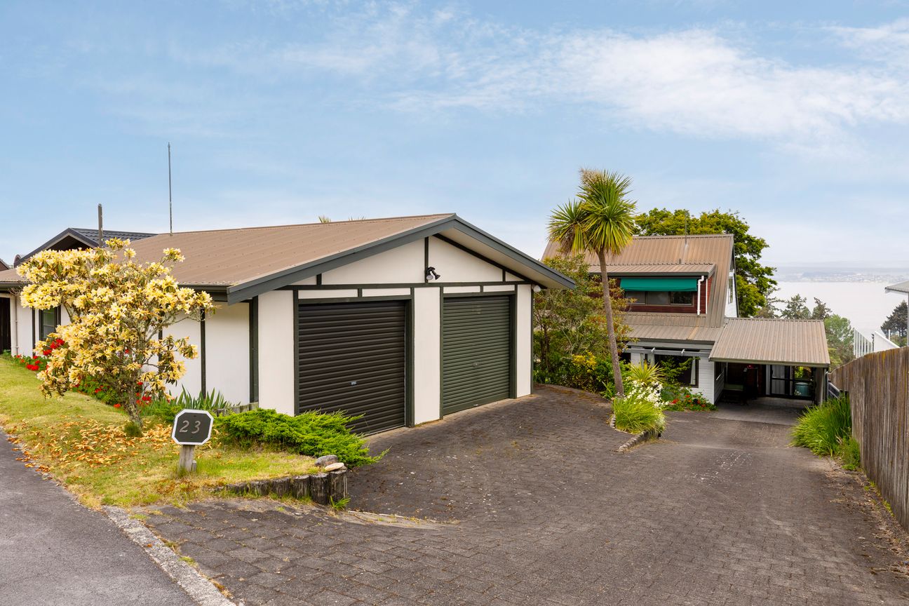 Where Views Meet Lifestyle - A True Taupo Retreat - Vue 5