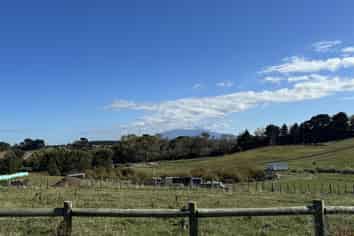 0n Turuturu Road, Hawera