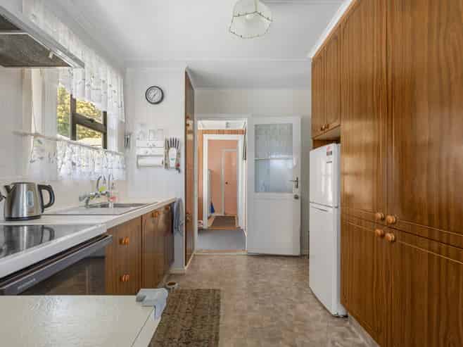 32 Merivale Road, Parkvale