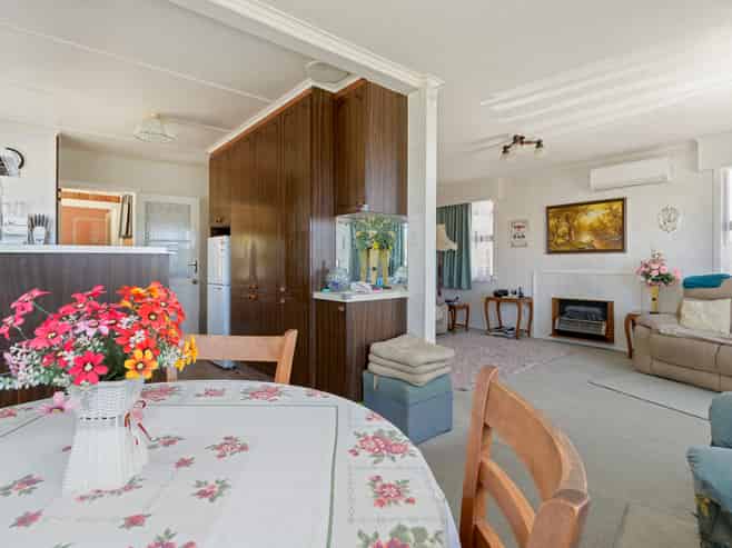 32 Merivale Road, Parkvale