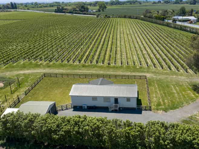 18 Tuki Tuki Road, Haumoana