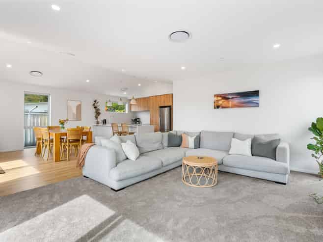 8 Stables Lane, Wingatui, Mosgiel