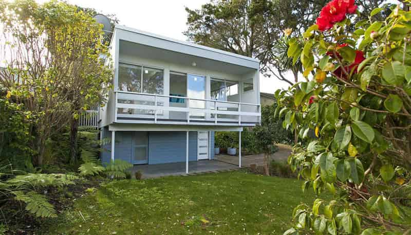 1/8 Rewi Street, Torbay