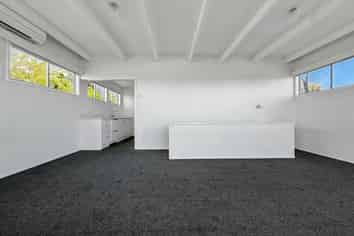 1/8 Rewi Street, Torbay