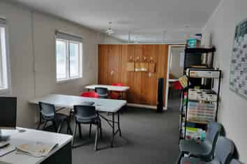 Afforable central Cambridge office