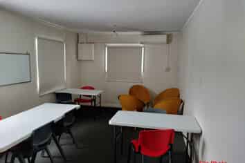 Afforable central Cambridge office