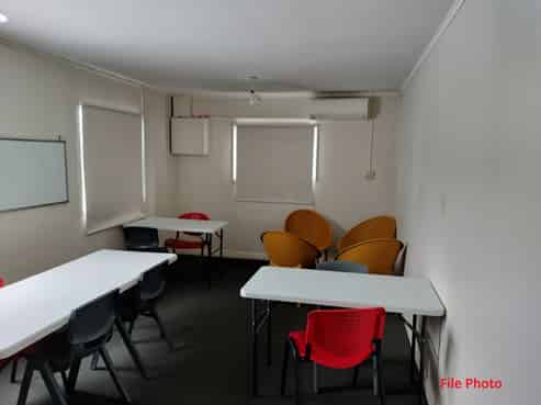 Afforable central Cambridge office