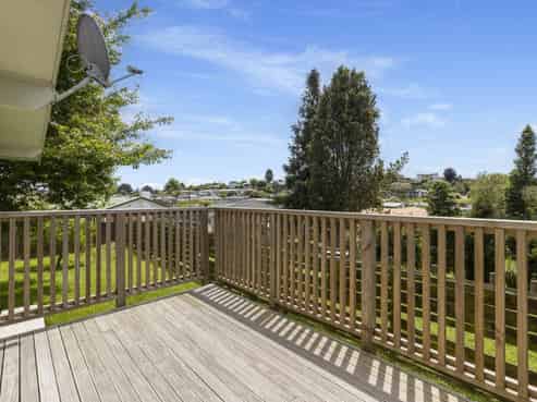 115 Sutherland Road, Brookfield