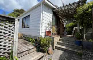 13A Randal Place, Glenfield