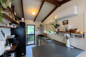 13A Randal Place, Glenfield