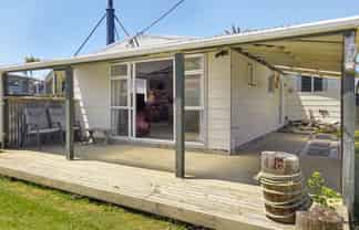 29 Ruanui Street, Himatangi Beach