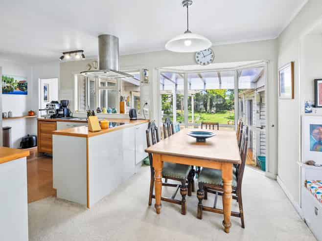 205 Heale Street, Thames