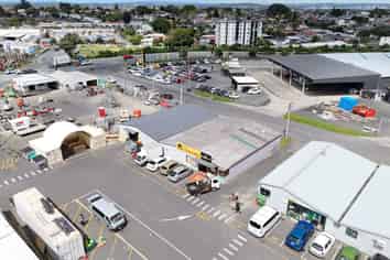 Cost-Effective Central Warehouse | AVAILABLE NOW