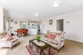 18 MacAlister Place, Miramar