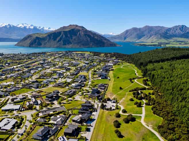 3 Clearview Street, Wanaka