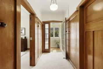 157 Derwent Street, Island Bay