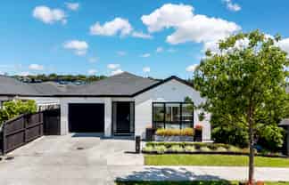 8 Lavey Road, Flat Bush