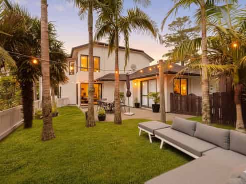 77 Hobson Road, Albany