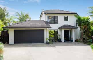 77 Hobson Road, Lucas Heights