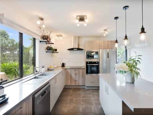 77 Hobson Road, Albany