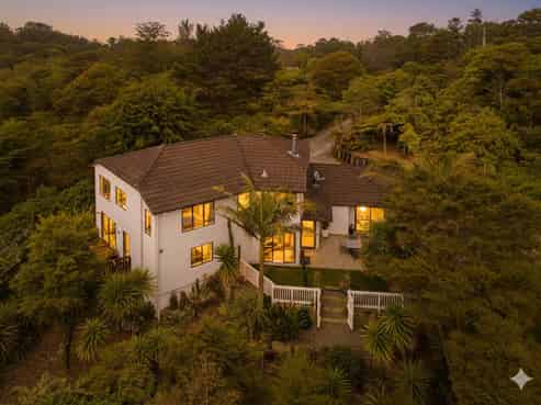 77 Hobson Road, Albany