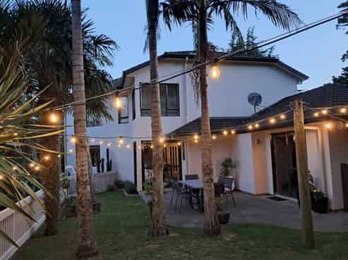 77 Hobson Road, Albany