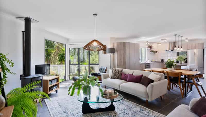 77 Hobson Road, Albany