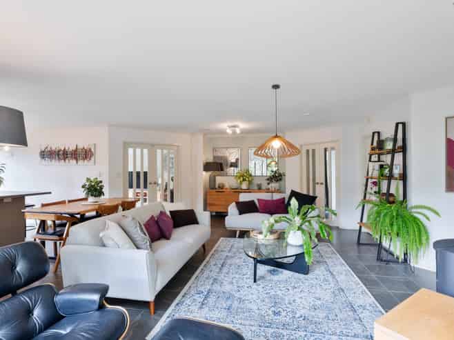 77 Hobson Road, Lucas Heights