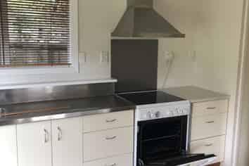 1/6 Hilliard Street, Stoke