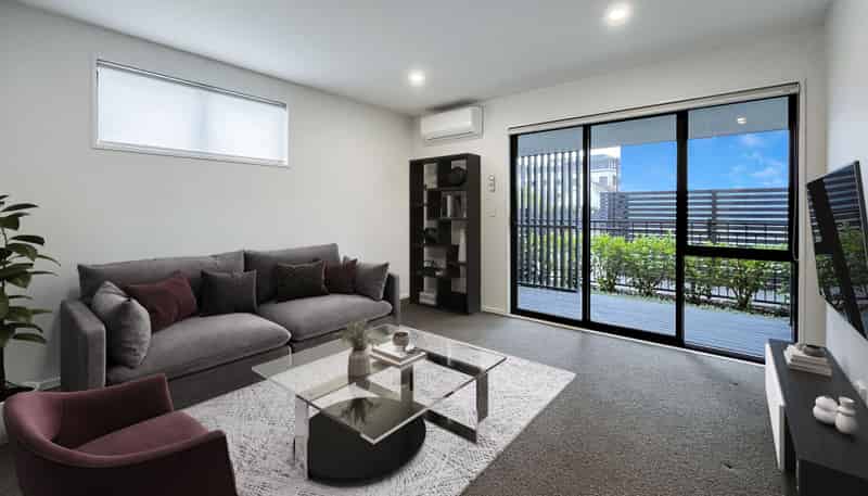 1/142 Leinster Road, Merivale