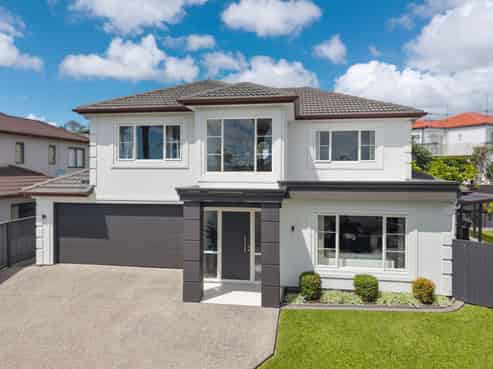 8B Lupetti Rise, West Harbour