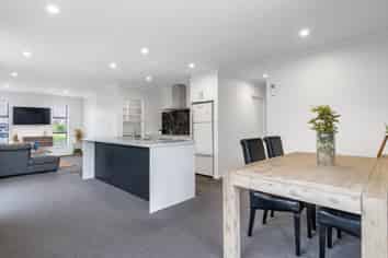 28 Hartford Crescent, Rolleston