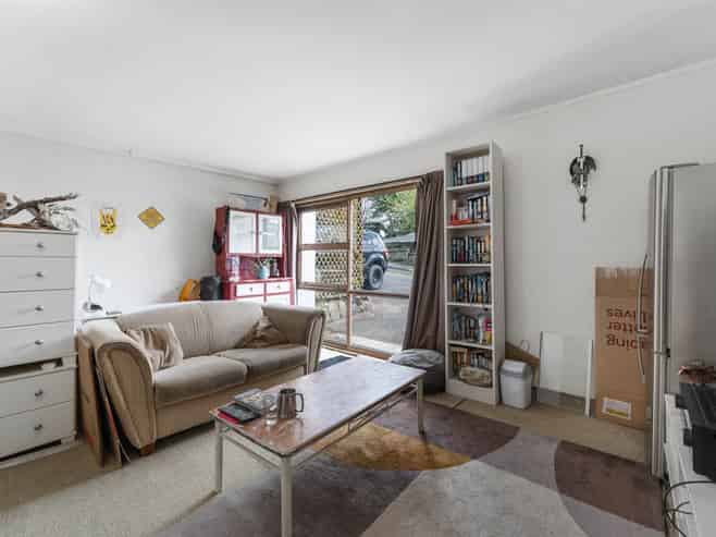 2/83 Stredwick Drive, Torbay