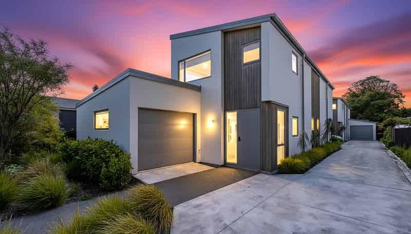 1/33 Frederick Street, Waltham