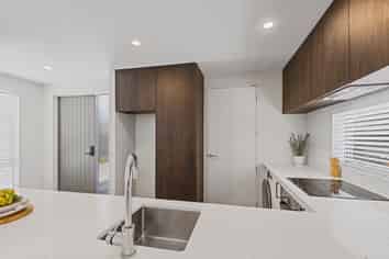 1/33 Frederick Street, Waltham