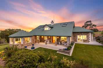 24 Somerset Drive, Oxford