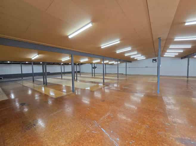 CBRE | Refurbished Warehouse + Yard