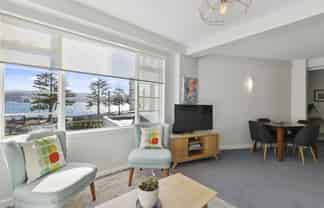 1D/274 Oriental Parade, Oriental Bay