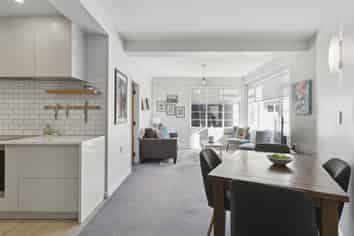 1D/274 Oriental Parade, Oriental Bay