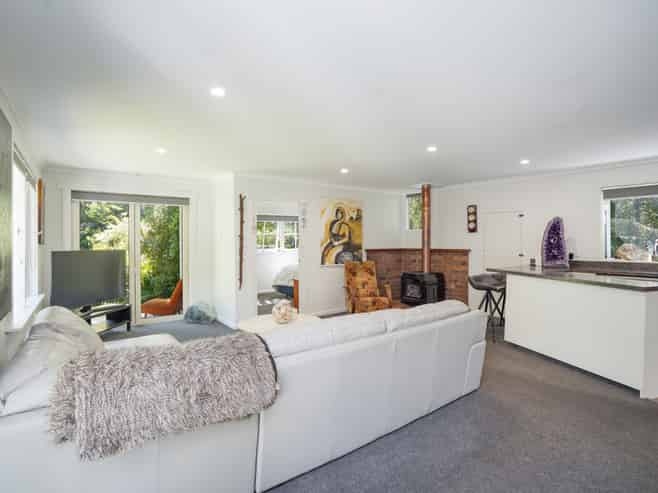 54 Marama Avenue South, Otatara