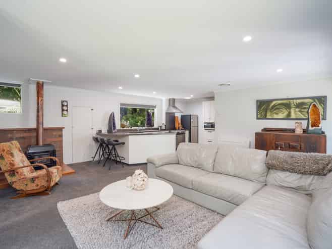 54 Marama Avenue South, Otatara