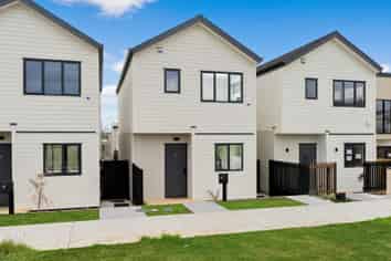 20 Toetoe Street, Westgate