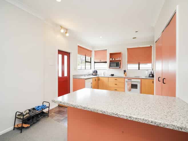 302 Princes Street, Strathern