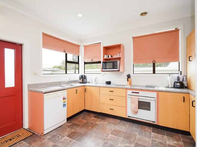 302 Princes Street, Strathern